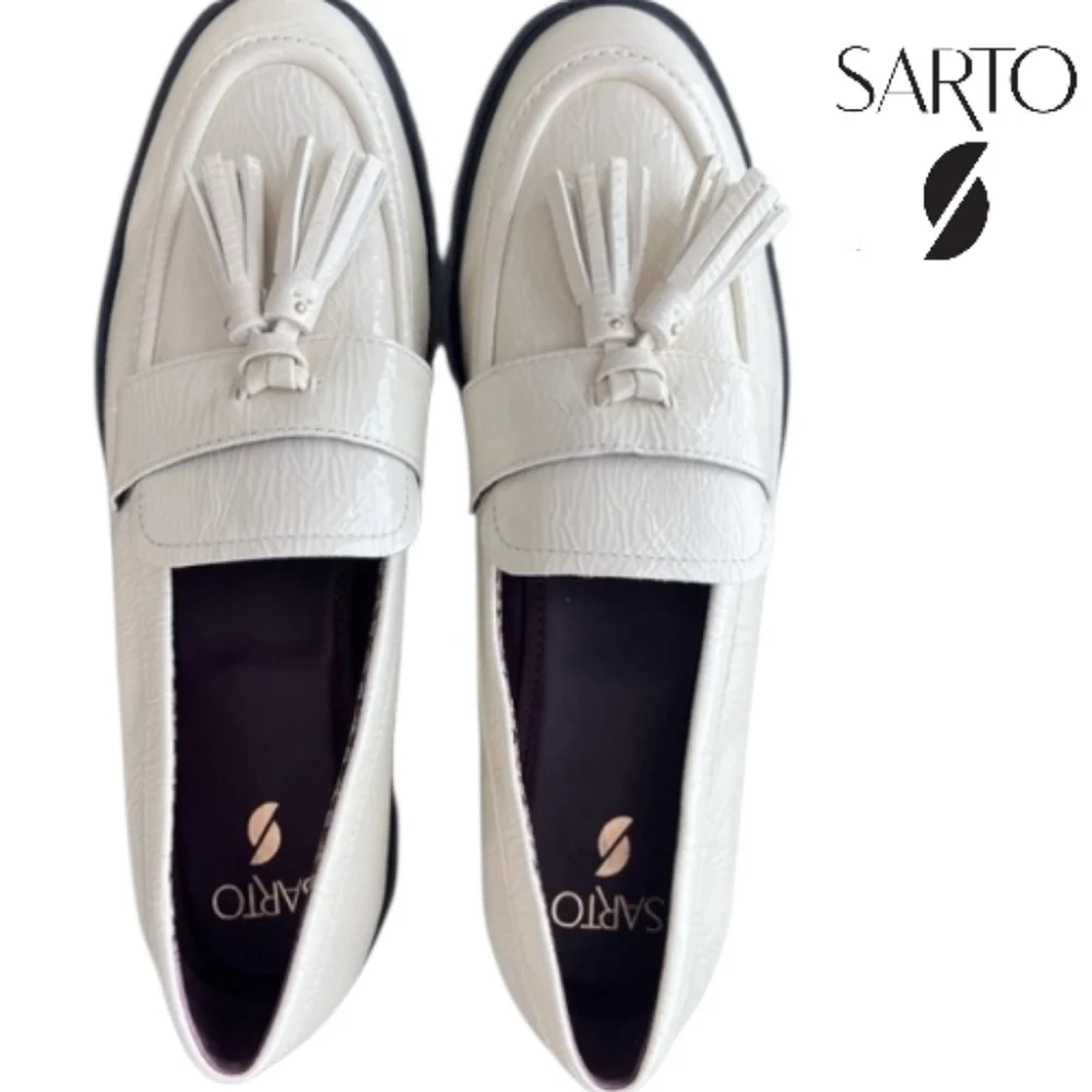 SARTO (FRANCO) Women's Tassel Loafers Putty (Cream) Black Chunky Heel Size 7M